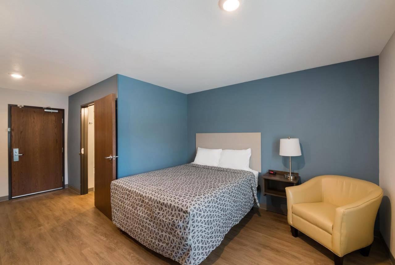 Woodspring Suites Austin Central Exterior foto