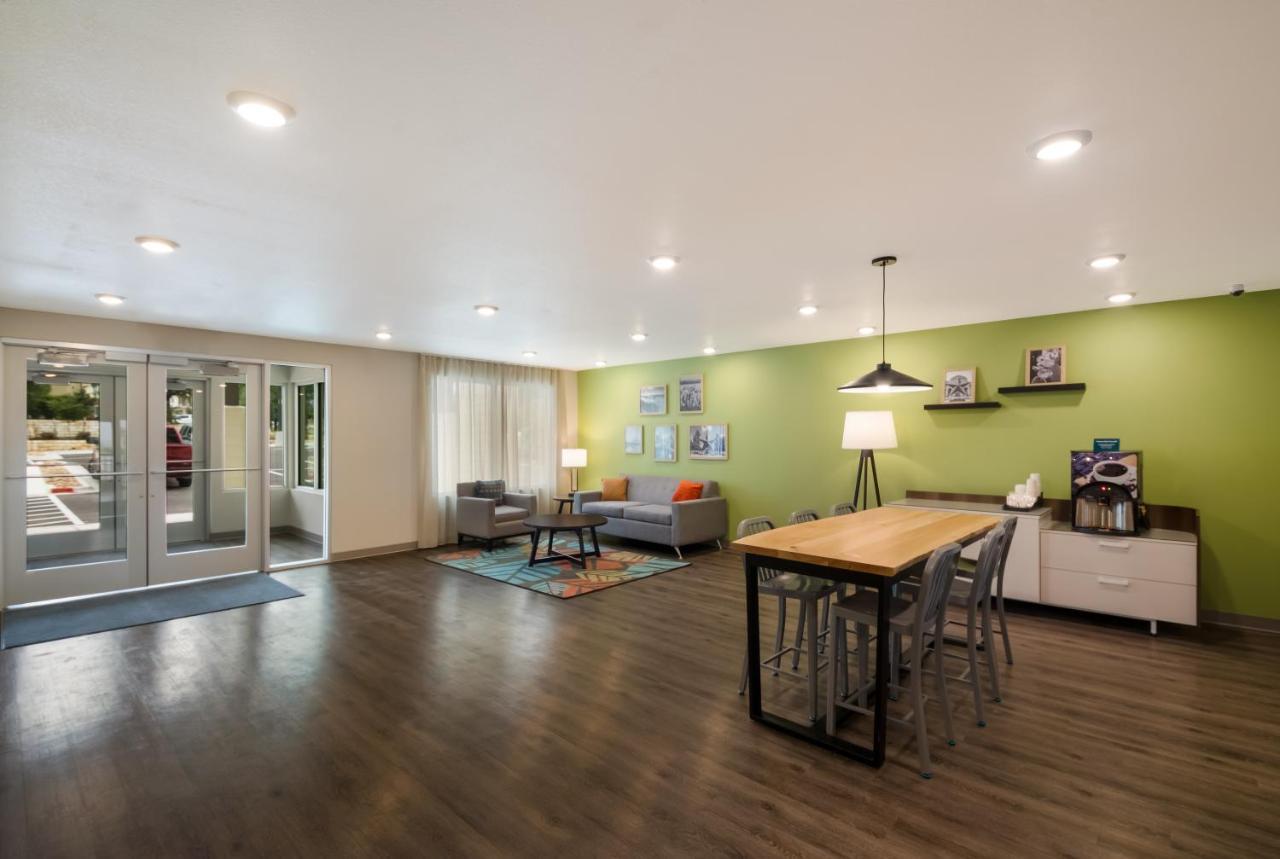 Woodspring Suites Austin Central Exterior foto